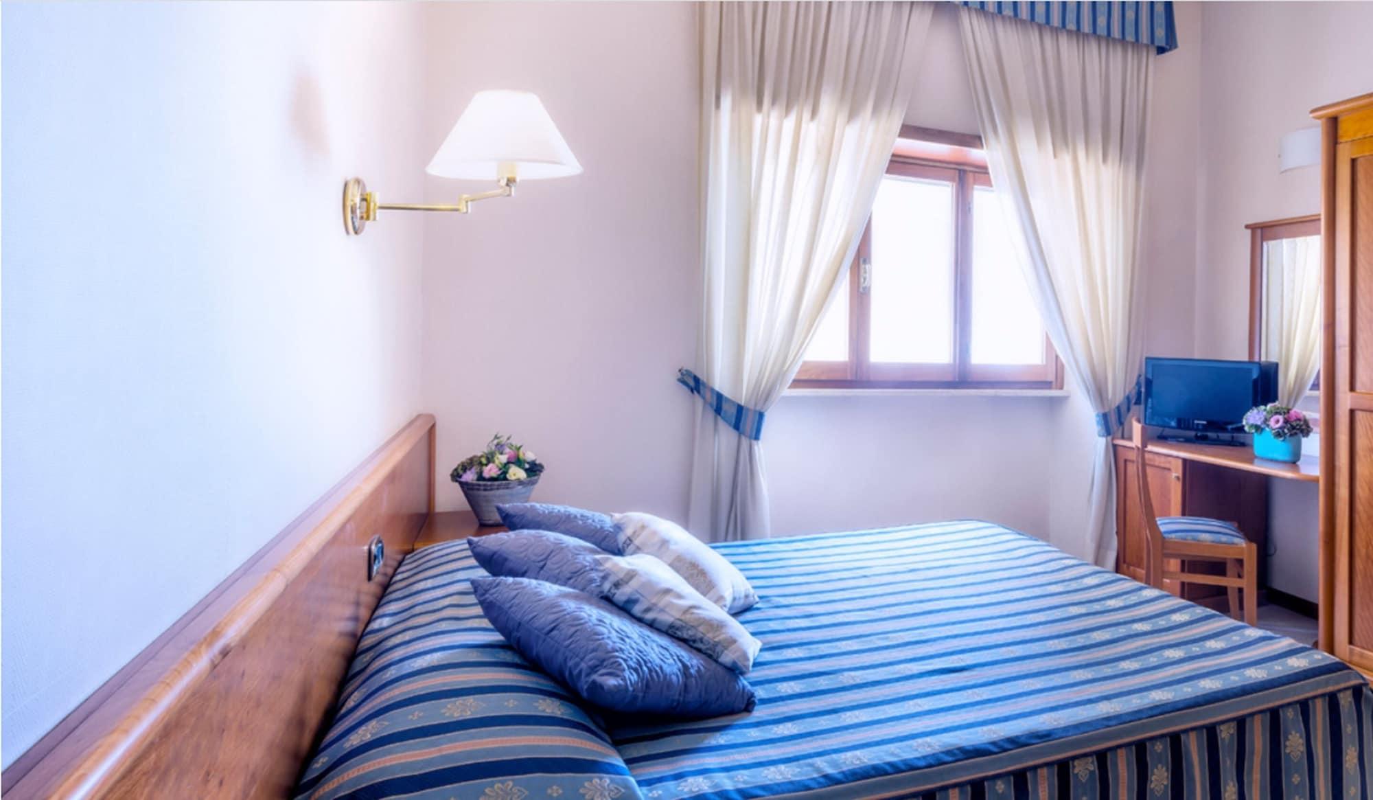 Astura Palace Hotel Nettuno Luaran gambar