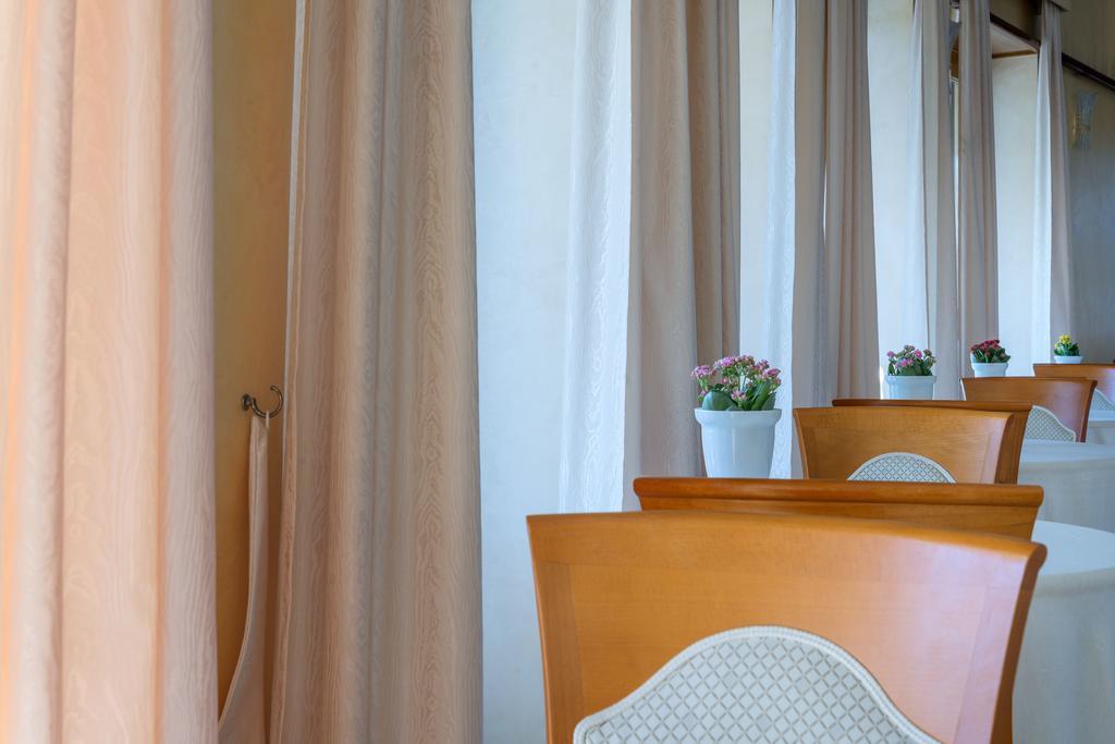 Astura Palace Hotel Nettuno Luaran gambar