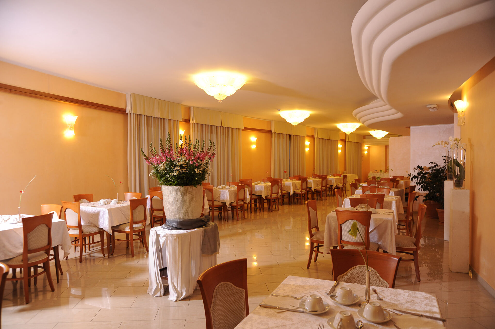 Astura Palace Hotel Nettuno Luaran gambar